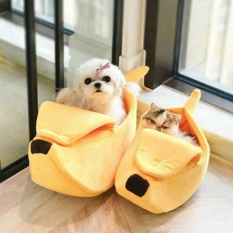 Banana Cat Bed – Cozy, Funny & Adorably Functional Pet House