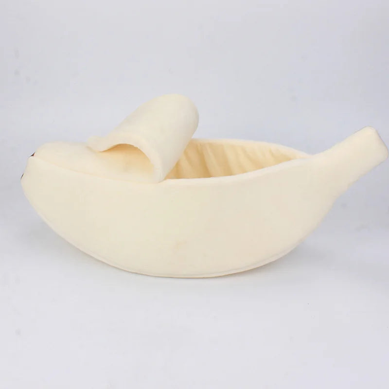 Banana Cat Bed – Cozy, Funny & Adorably Functional Pet House